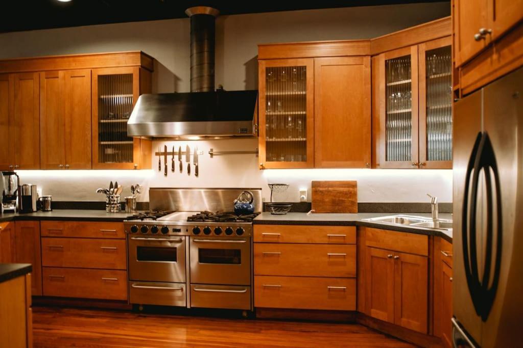 The 511. A Luxury Loft On State St. Apartamento Bristol Exterior foto